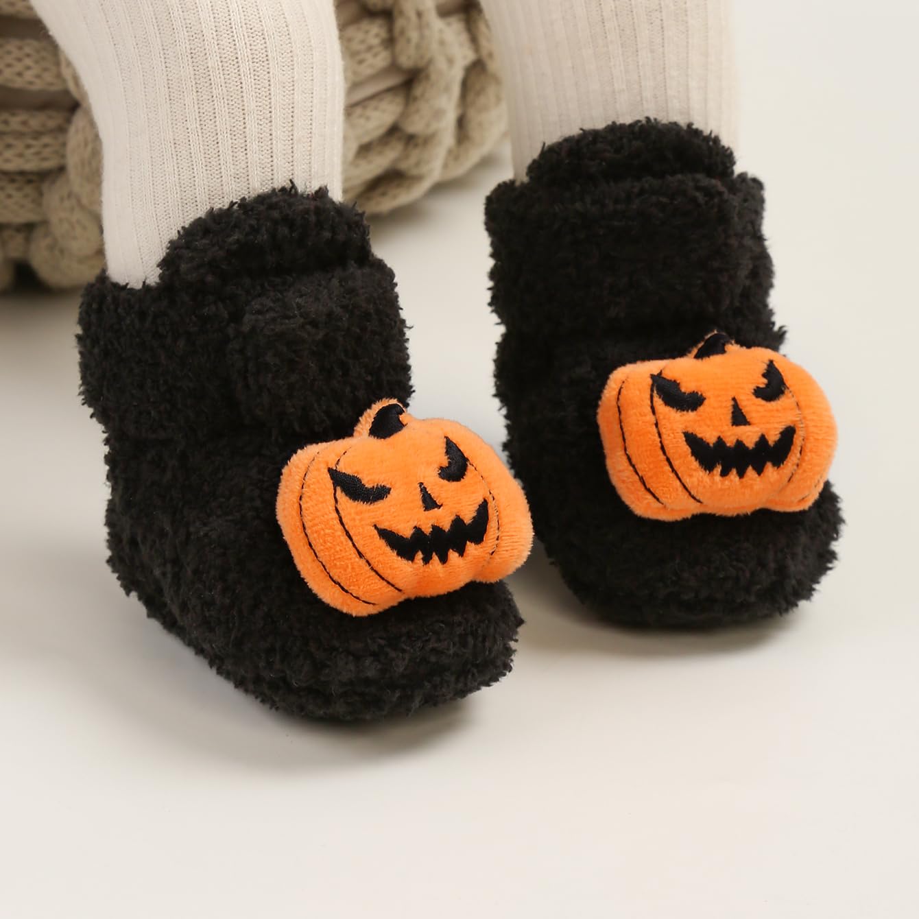 E-FAK Newborn Fleece Booties