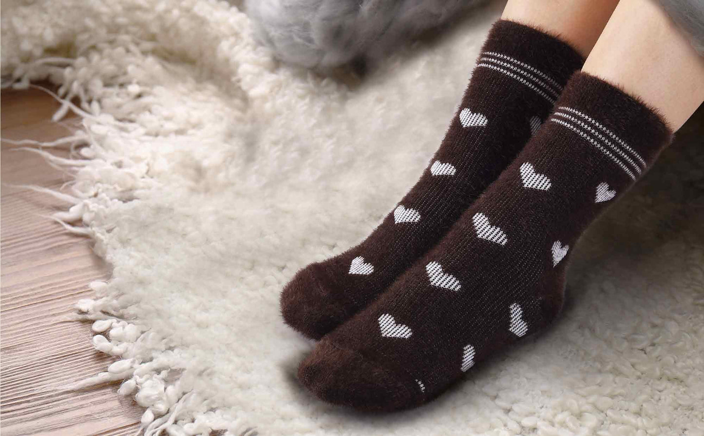 SISOSOCK Fuzzy Socks