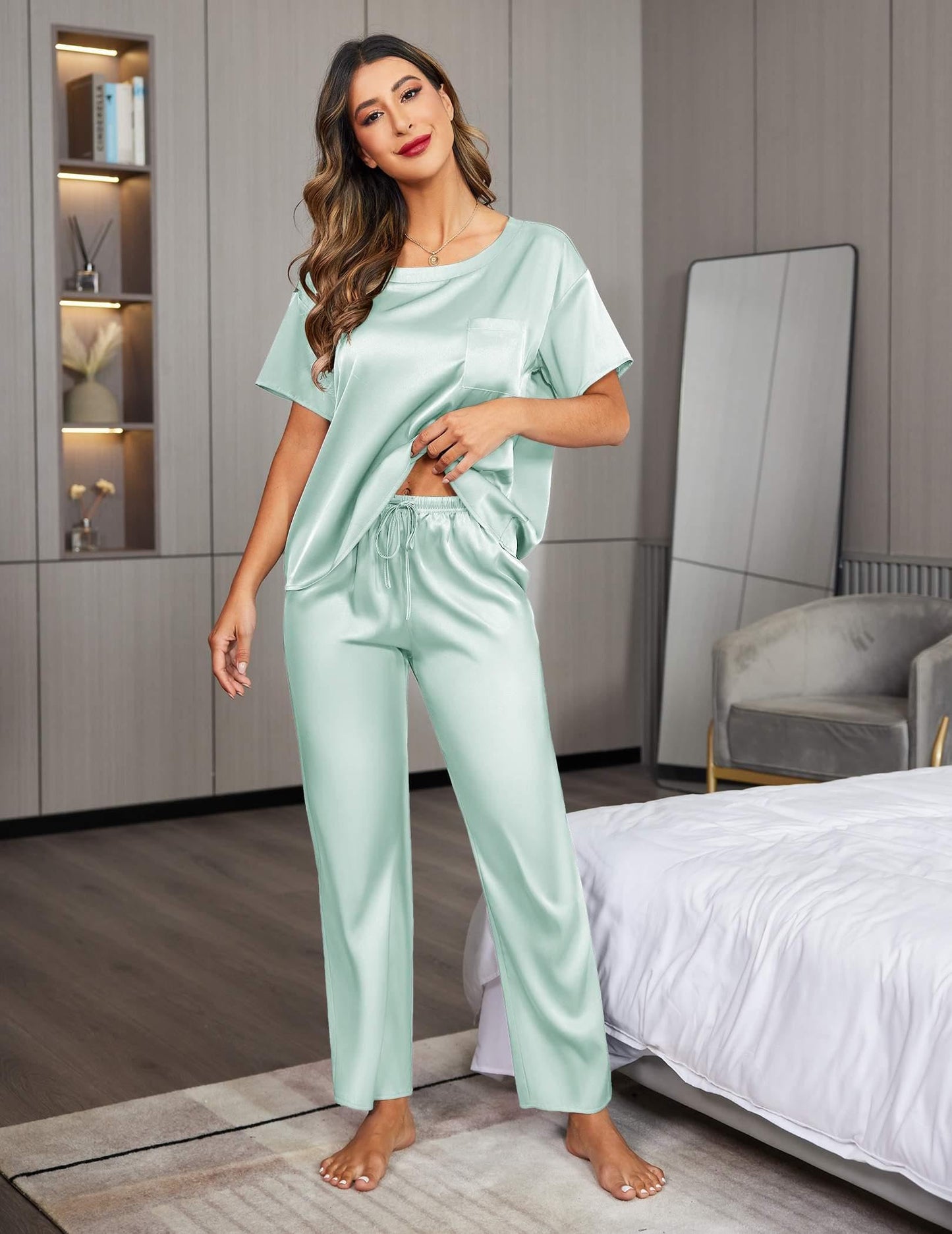 Ekouaer Silky Pajama Set