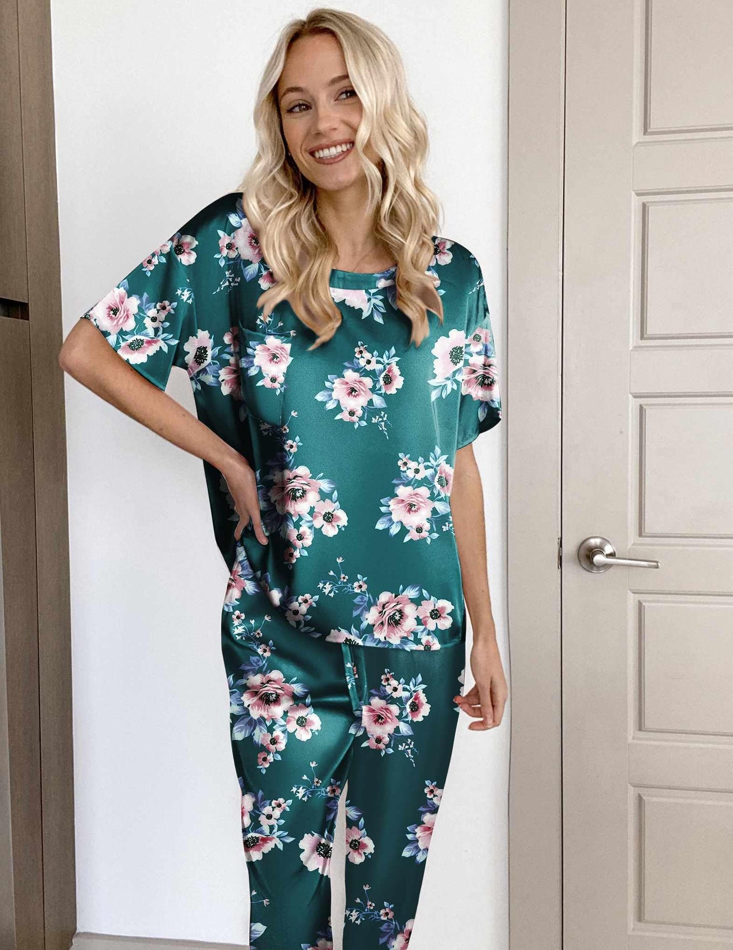 Ekouaer Silky Pajama Set