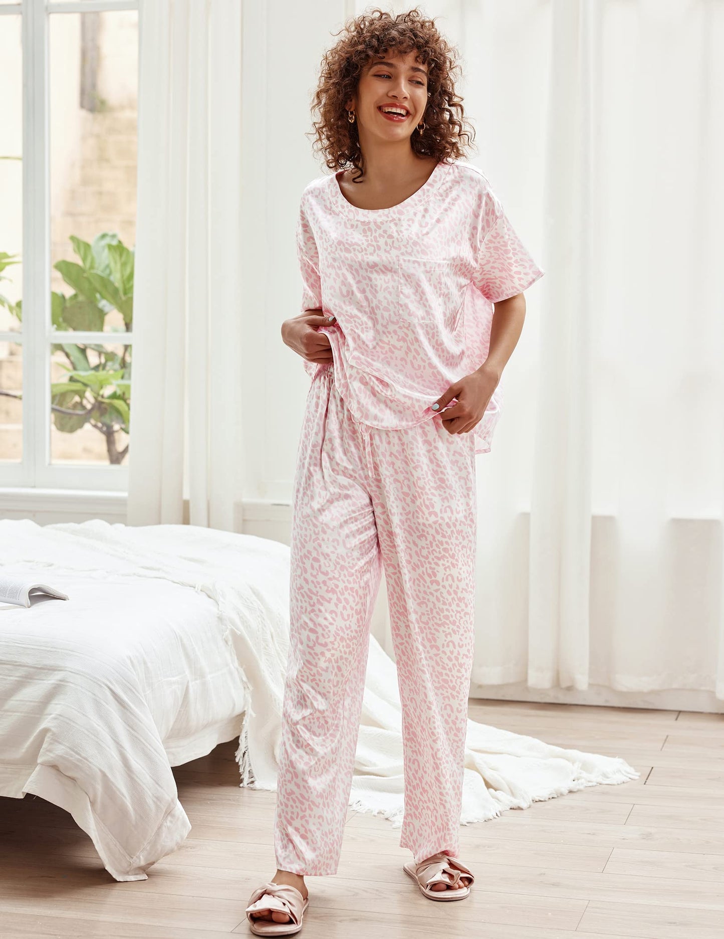 Ekouaer Silky Pajama Set