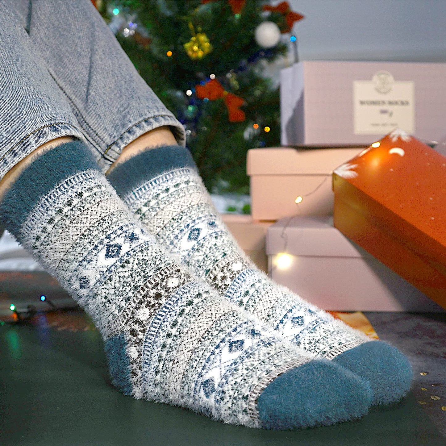 SISOSOCK Fuzzy Socks