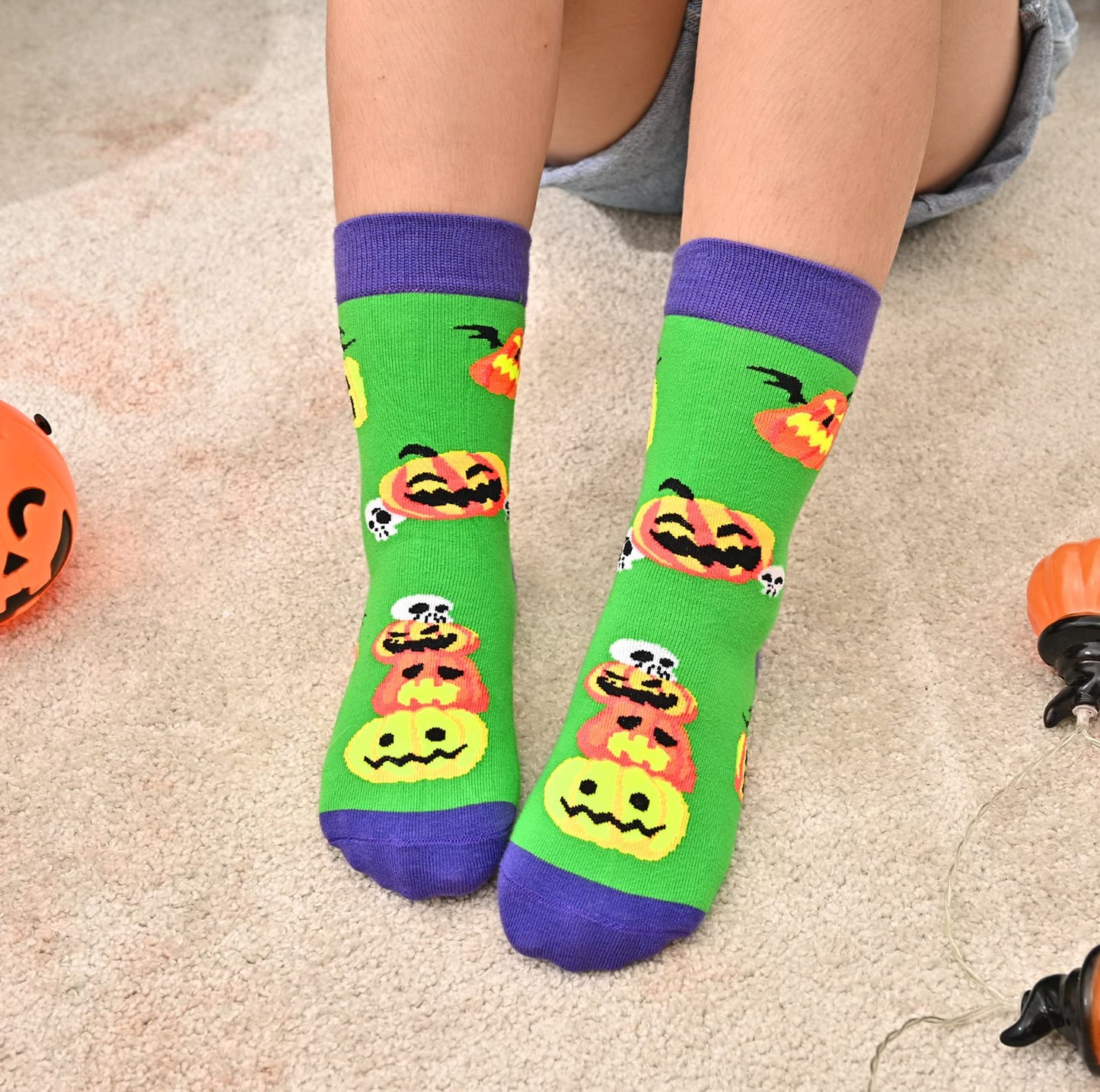 Kids Novelty Crew Socks 4-6 Pack + Gift Box