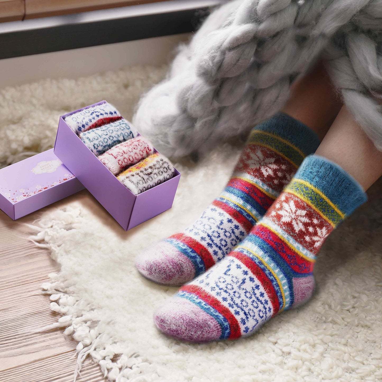 SISOSOCK Fuzzy Socks